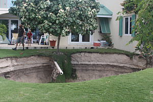 sinkhole_300x200