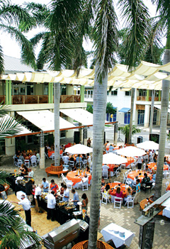 FEATBarefootbrunchSTORY