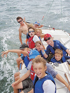 FEATsailingSTORY