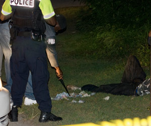 1-top-BT-ESSO-rob-suspect-small.jpg