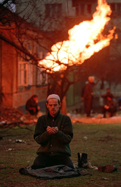 1-world-ethnic-violence-kyrgyzstan.jpg