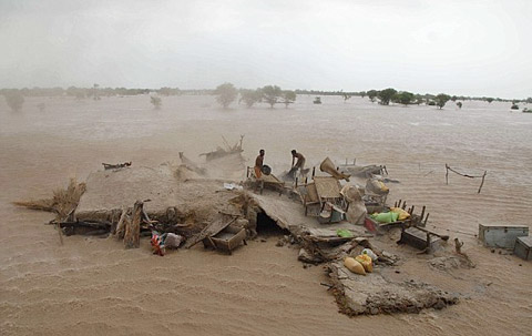 WORLDDeadlyfloodsSTORY