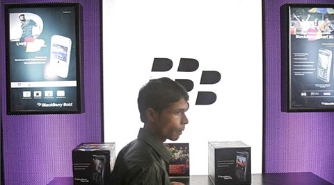 BUZindiablackberrySTORY