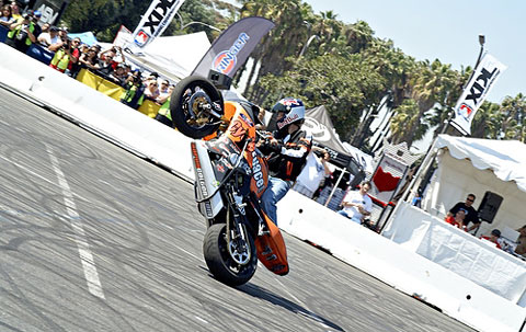 CAYLIFEPiratesMotorcycleSTORY
