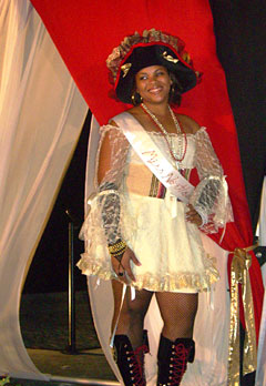 CAYLIFECostumecompetitionSTORY