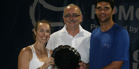 mark phillipousis martina hingis cayman